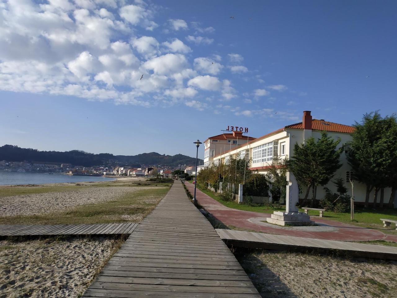 Hotel Playa Cangas do Morrazo Exterior foto